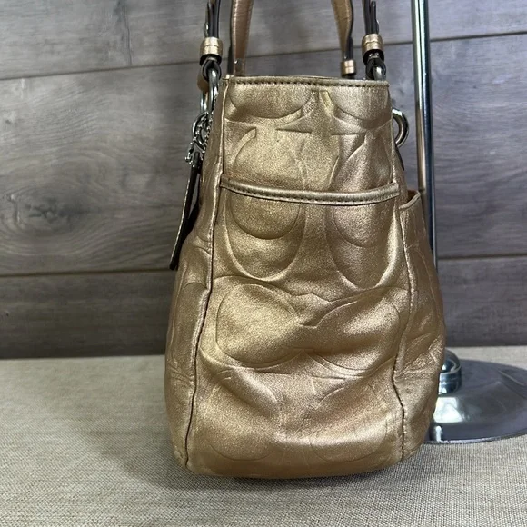 Coach East West F17727 Gallery Embossed Metallic Gold Leather Tote shoulder bag - Picture 6 of 12